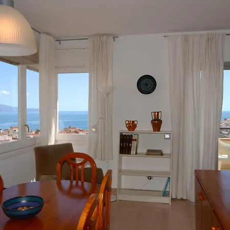 Apartment Puig Padro 6 1-4