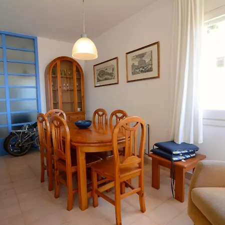 Puig Padro 6 1-4 Apartment L'Escala