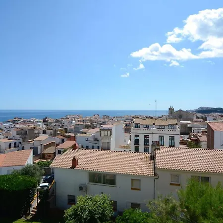Apartment Puig Padro 6 1-4 *